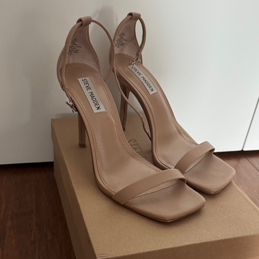 Steve Madden Nude Strappy Heels
